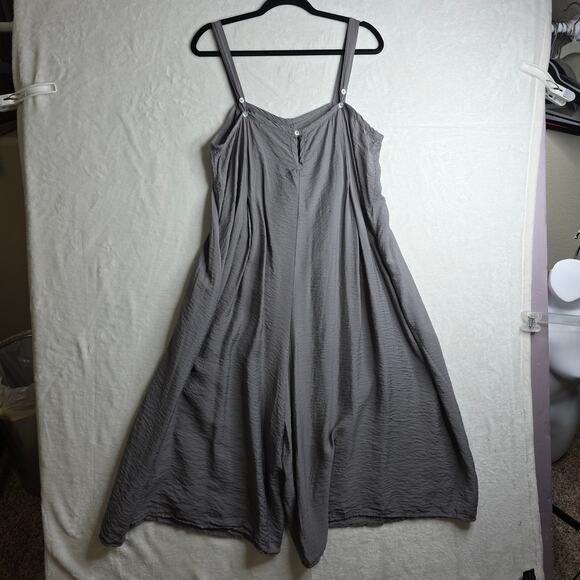 Cut Loose crosshatch L/XL Gray Super Wide Legs Relaxing Jumpsuit Seashell Button - Picture 3 of 16